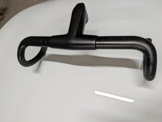 Cockpit BMC ICS Carbon 400x110mm