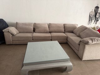 Sofá con Rinconera