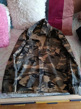 Cazadora militar camuflaje