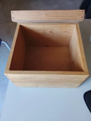 Baúl caja madera