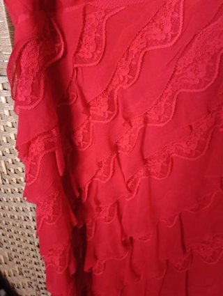 Vestido de fiesta rojo Sfera con encaje