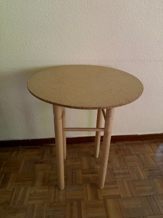 Mesa Auxiliar Redonda de Madera