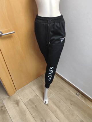Pantalón nuevo a estrenar