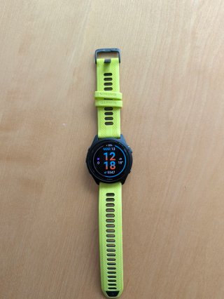 Garmin Forerunner 265 Negro y Amarillo