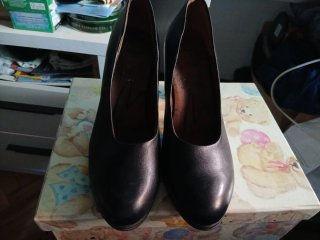 Zapatos de piel negros Talla 39