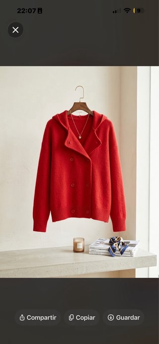 Chaqueta de lana roja