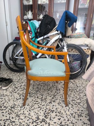 Silla de comedor o descanso madera
