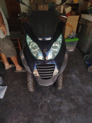 Piaggio Tricity RL 250 cc