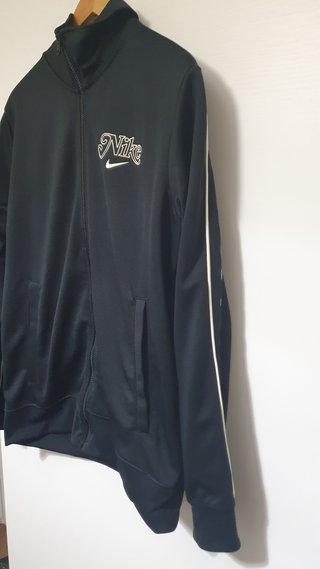 Chaqueta Nike Negra