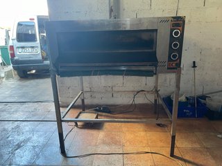 Horno de Gas para 6 Pizzas buen estado