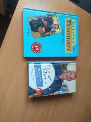 2 libros Txymari Alfaro Medicina en la Cocina