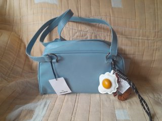 Venta solidaria: Bolso nuevo azul de mano Pull&B