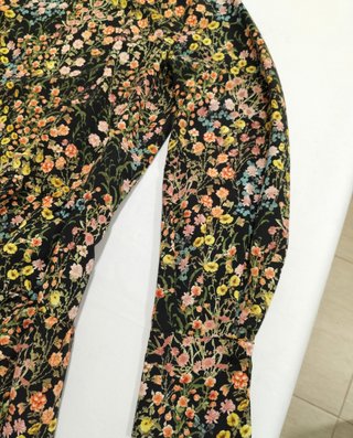 Mono flores Zara nuevo talla M