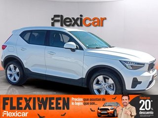 Volvo XC40 2.0 B3 G Essential Auto