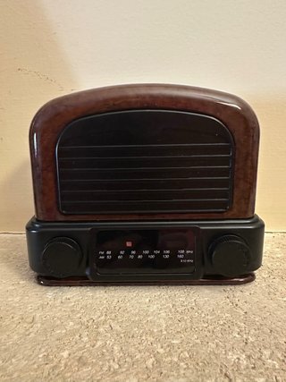 Radio Portátil Estilo Vintage