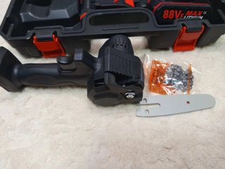 Kit di Potatura Elettrico 2 in 1 Sega e Forbici