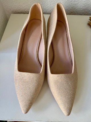 Zapatos de fiesta beige