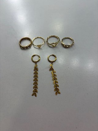 Pack de joyas doradas
