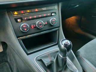 SEAT Leon FR 2.0 TDI 184CV 2015
