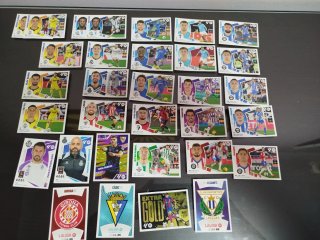 Lote 32 Cromos Ediciones Este 24/25
