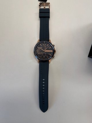 Reloj Armani Exchange Correa Azul y Detalles Dorad