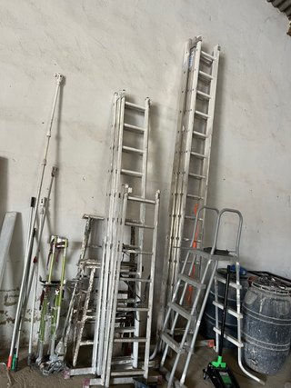 Set de Escaleras de Aluminio Tlf 688367442