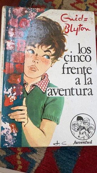 Libro "Los cinco frente a la aventura"