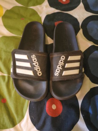 Chanclas Adidas Negras