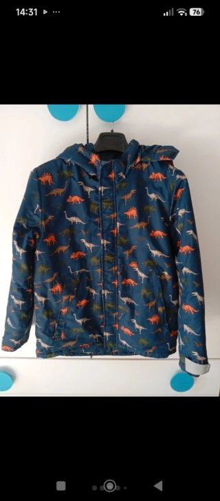 Abrigo dinosaurios talla 10