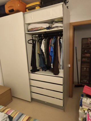 Guardaroba IKEA PAX 200 cm (2 moduli) con ante scorrevoli
