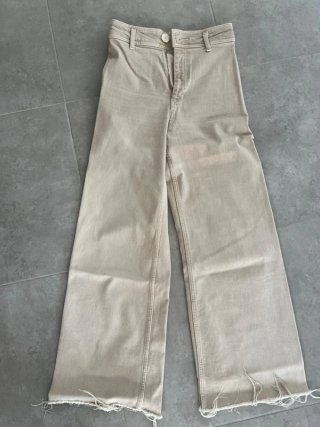Pantalón vaquero ancho beige