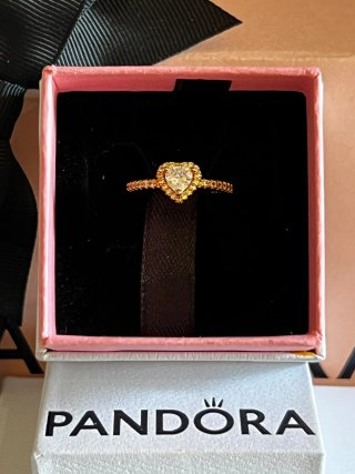 Anillo Pandora Corazón Dorado Halo Shine