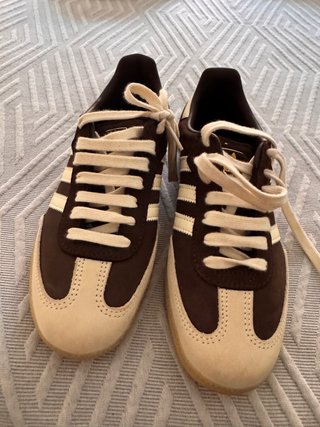 Zapatillas Adidas Samba Beige y Marrón