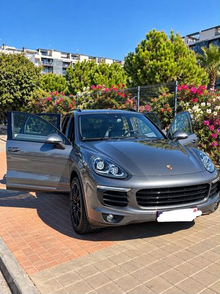 Porsche Cayenne 2016