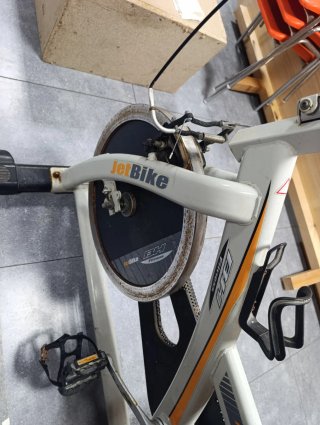 Bicicleta Spinning BH JetBike