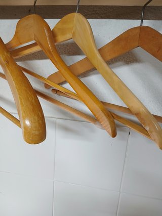 Set di 4 Grucce Vintage in Legno