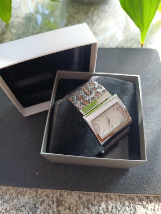Reloj de pulsera Sami.
