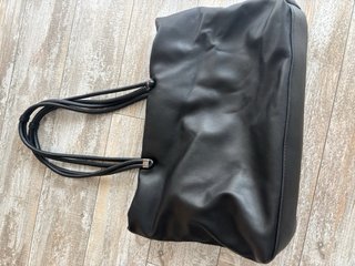 Lote Chaquetas y Bolsos Mujer