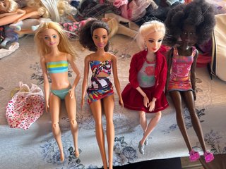 Lote 4 Barbies Nuevas
