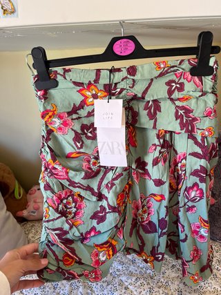 Falda Zara Estampada Talla XS