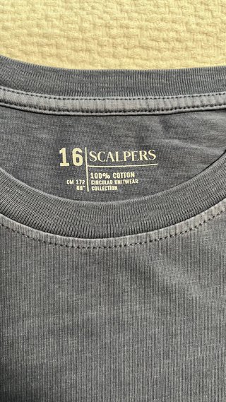Camiseta Scalpers Talla 16 con etiqueta