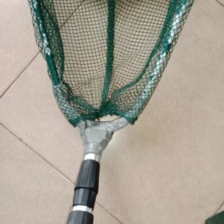 Red de Pesca con Utensilios y Caja
