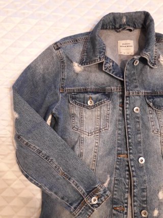 Giacca in jeans Stradivarius