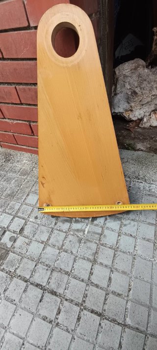 Escalera de caracol, peldaños de Haya Maciza 4cm