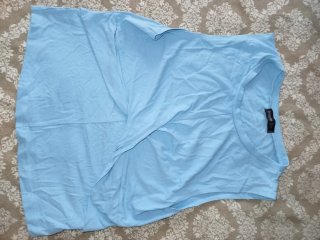 Camiseta Inside Azul con Fruncido sin mangas