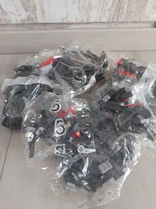 LEGO Star Wars 75256 Kylo Ren's Shuttle