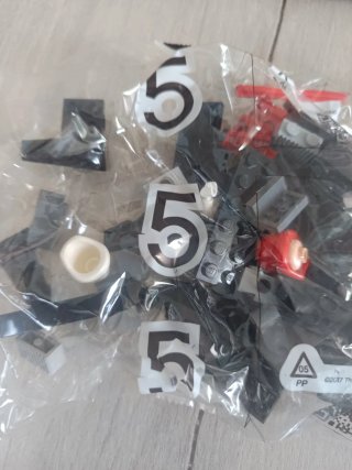 LEGO Star Wars 75256 Kylo Ren's Shuttle