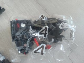 LEGO Star Wars 75256 Kylo Ren's Shuttle