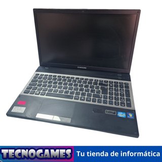 Portátil Samsung NP300V5AH (viene con garantía)