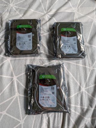 2x Discos Duros Seagate 8TB IronWolf NAS